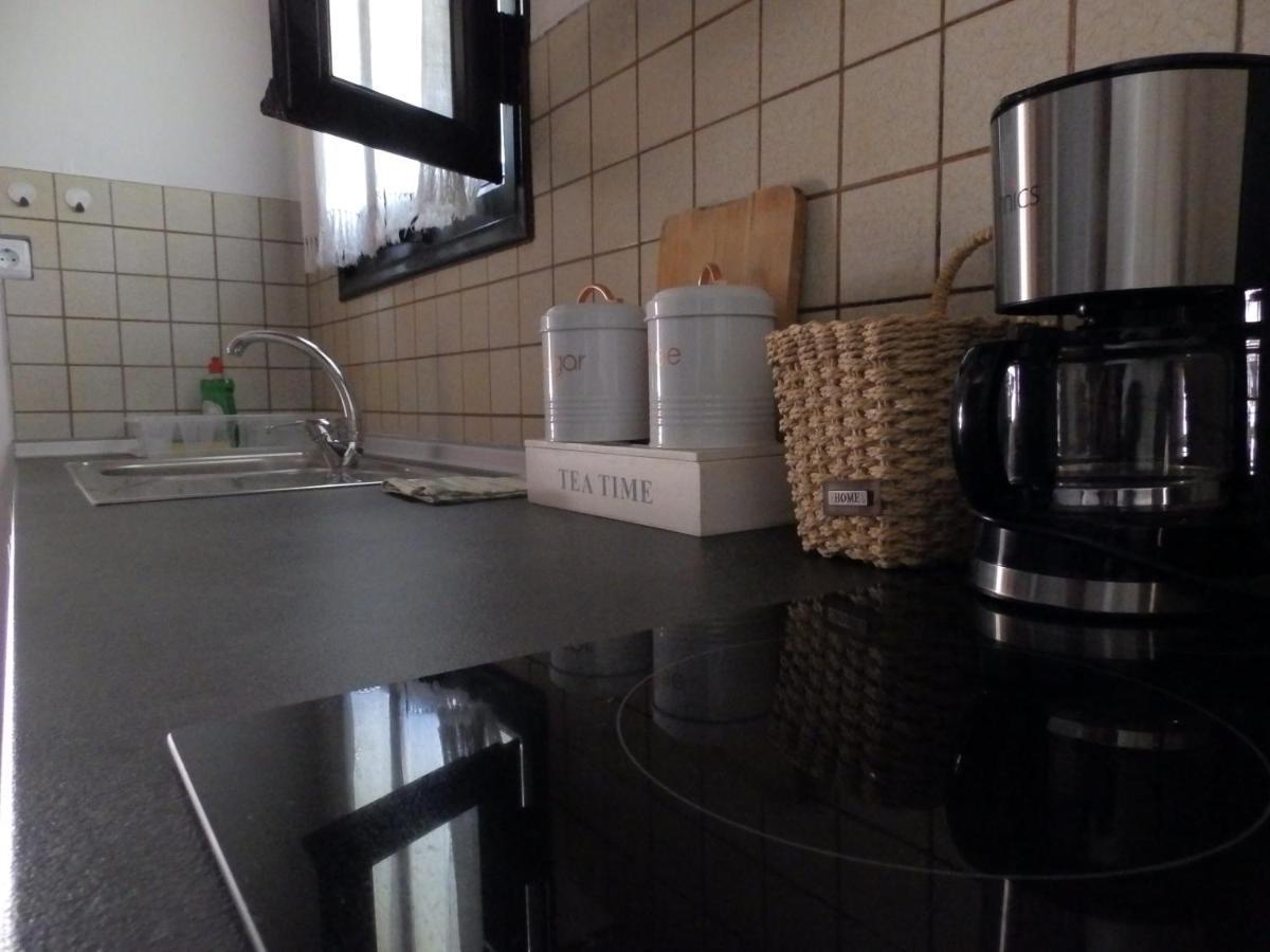 Genari Beach Apartments Levendokhorion Экстерьер фото
