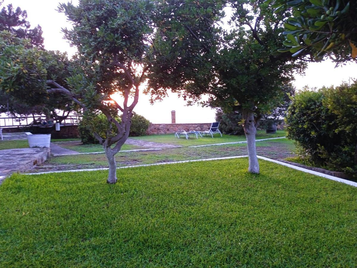 Genari Beach Apartments Levendokhorion Экстерьер фото